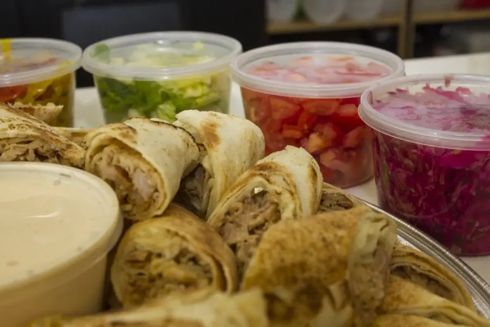 Garlic potatoes with sauce in Calgary SE - Eat-A-Pita